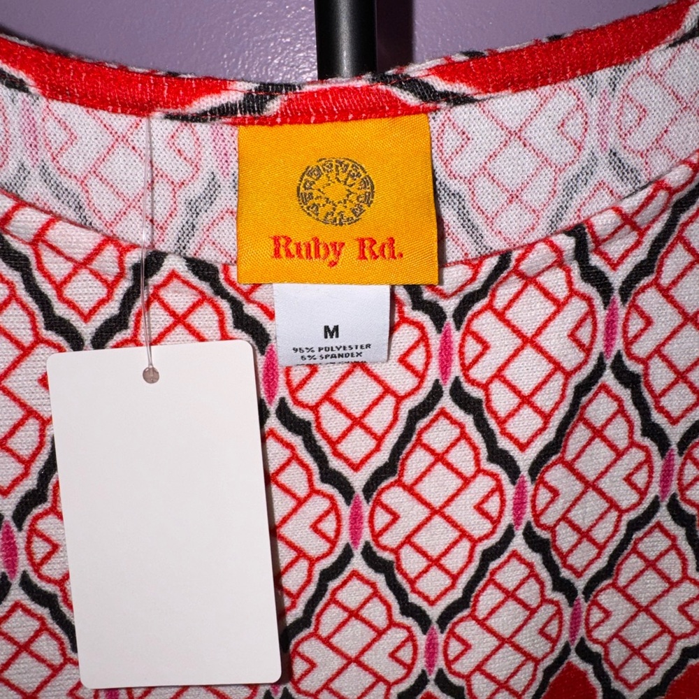 Ruby Rd. Red and White Patterned Top - Picture 2 of 3